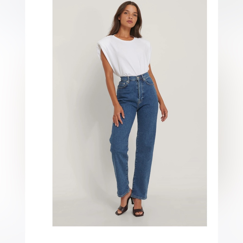 NA-KD high waist jeans